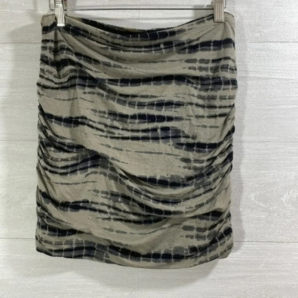 Free People Medium elastic ruched mini skirt